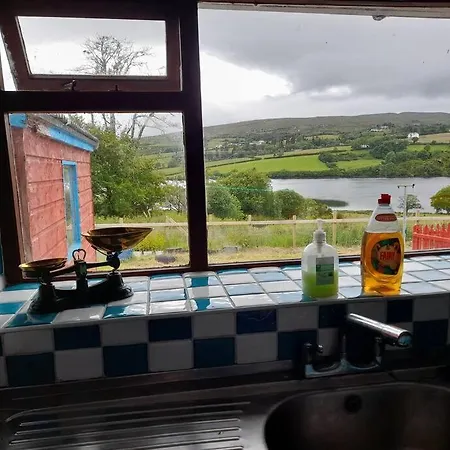 Granny's Cottage, A Lovely Lakeside Holiday home Donegal Town