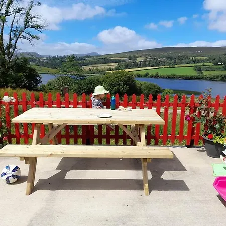 度假居 Granny's Cottage, A Lovely Lakeside